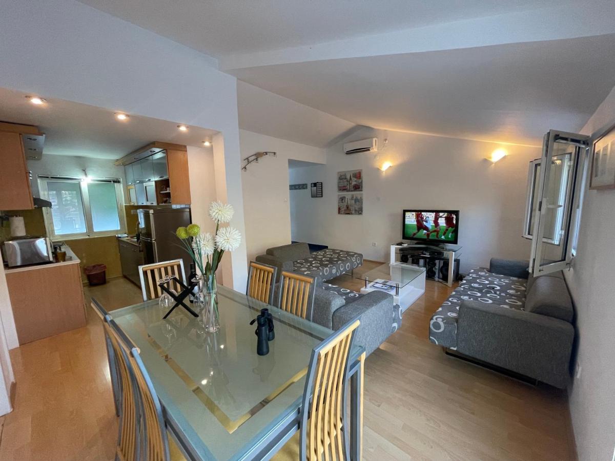 House With Big Terrace And Beautiful Sea View Villa Kotor Eksteriør bilde